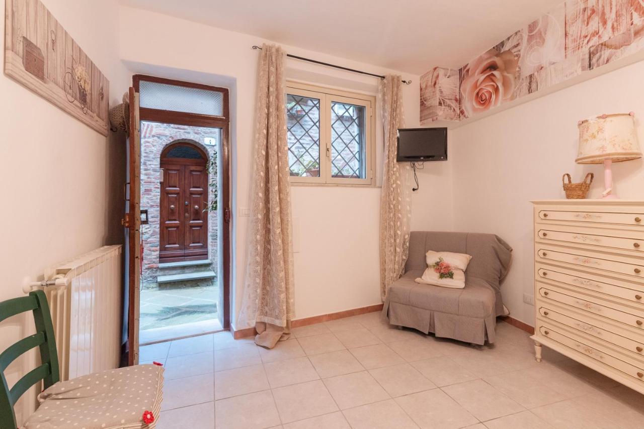 Vicolo Delle Scuole Pie Città della Pieve Exterior foto